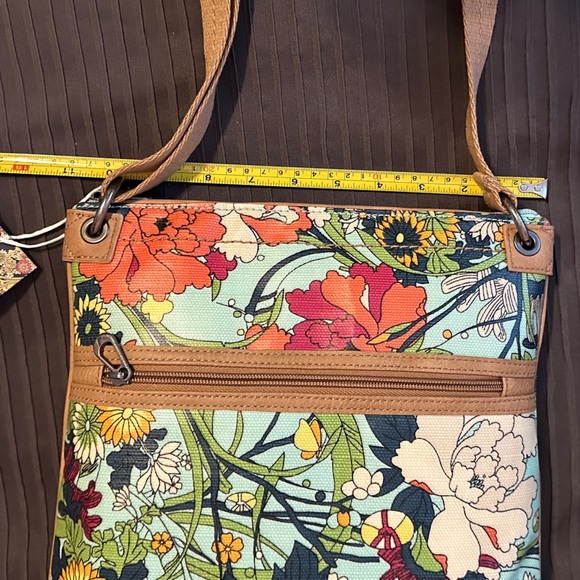 Sakroots ❤️ SOLD ❤️ Exclusive Artist Print Flower Power Crossbody - Picture 4 of 9